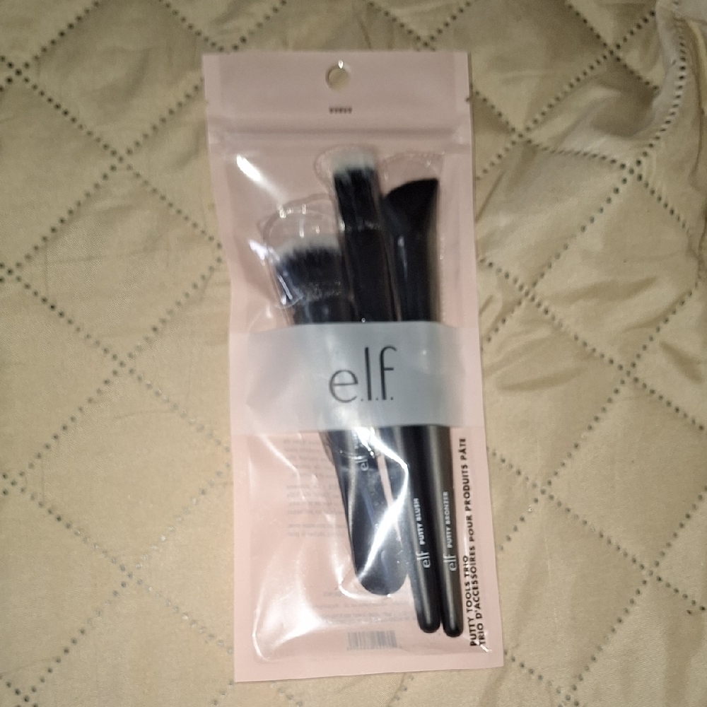 e.l.f. 3 Pc Putty Tools Trio Brush Set